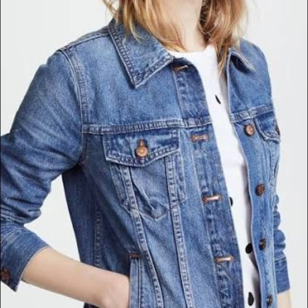 The Jean Jacket in‎ Pinter Wash - Picture 2 of 5